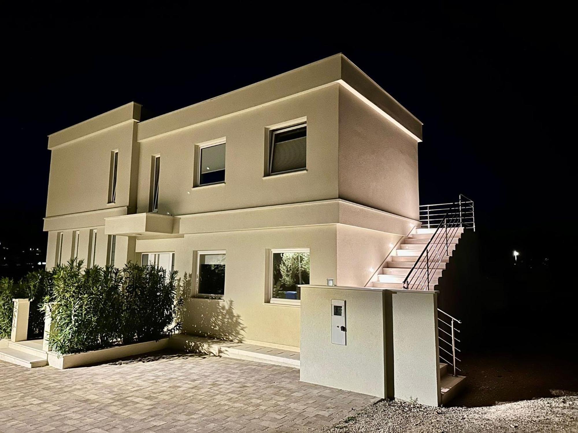 Villa Kora - Luxury Holiday Apartments Лумбарда Экстерьер фото