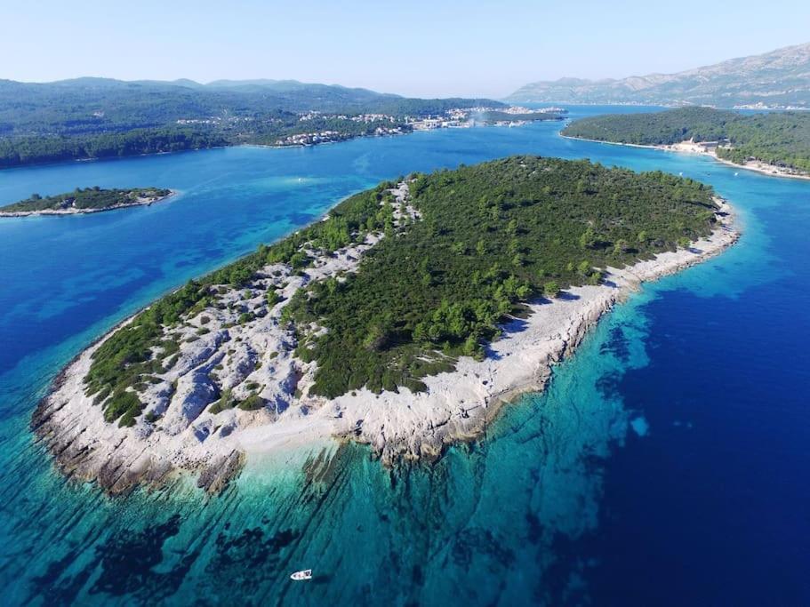Villa Kora - Luxury Holiday Apartments Лумбарда Экстерьер фото